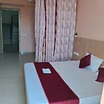 Sushila Home Stay Vrindavan